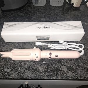PretiHom Pink Hair Curler New In Box
